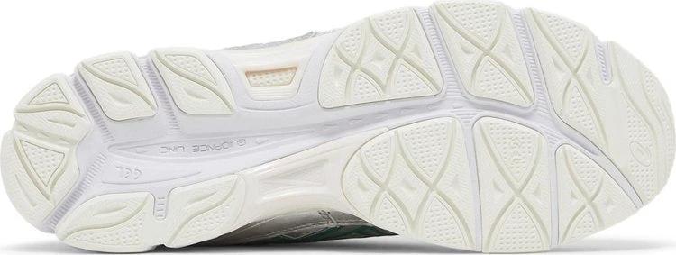 Asics Gel NYC Cream Kale 1201A971-200 by Air Jordan