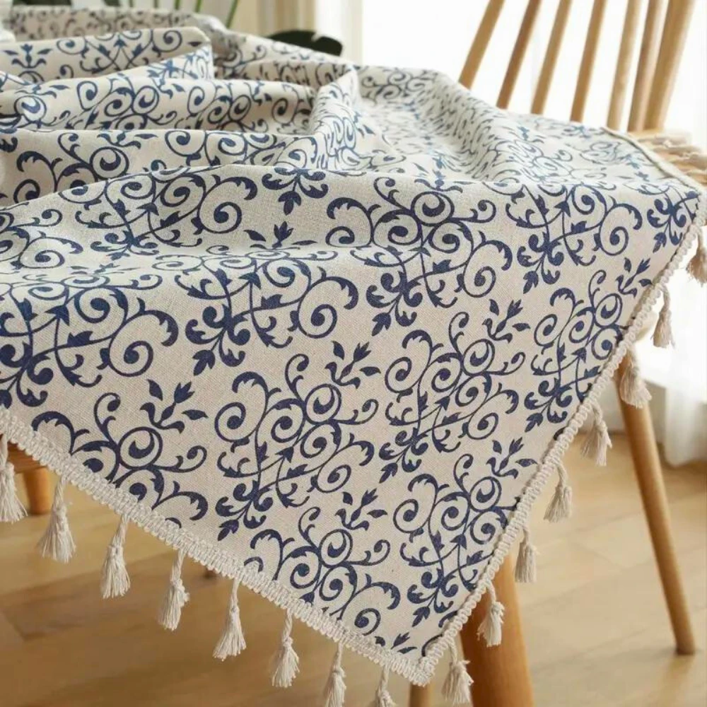 Cottage Chic Patterned Tablecloth by Casa & Beyond