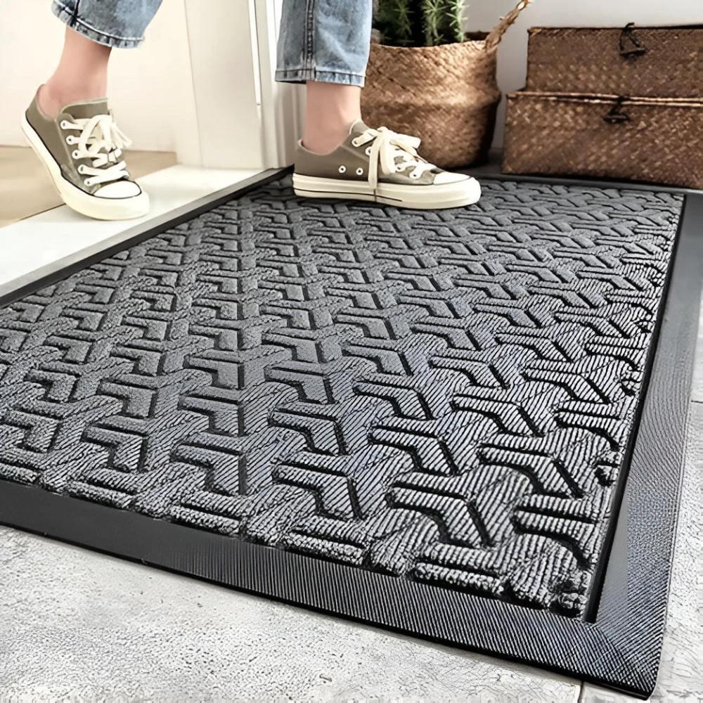 Geometric Entryway Door Mat by Casa & Beyond