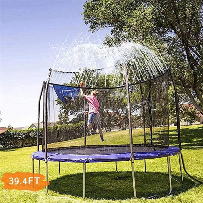 Water sprinkler for trampoline by Bowlift