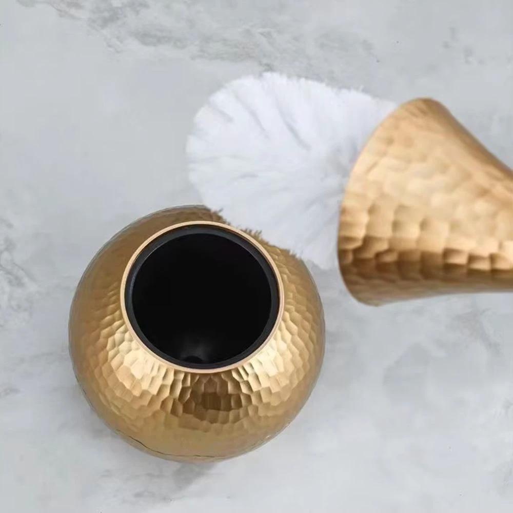 Imperial Gleam Toilet Brush by Casa & Beyond