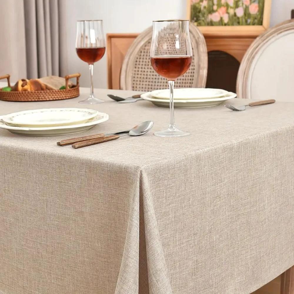 Minimalist Dining Tablecloth by Casa & Beyond