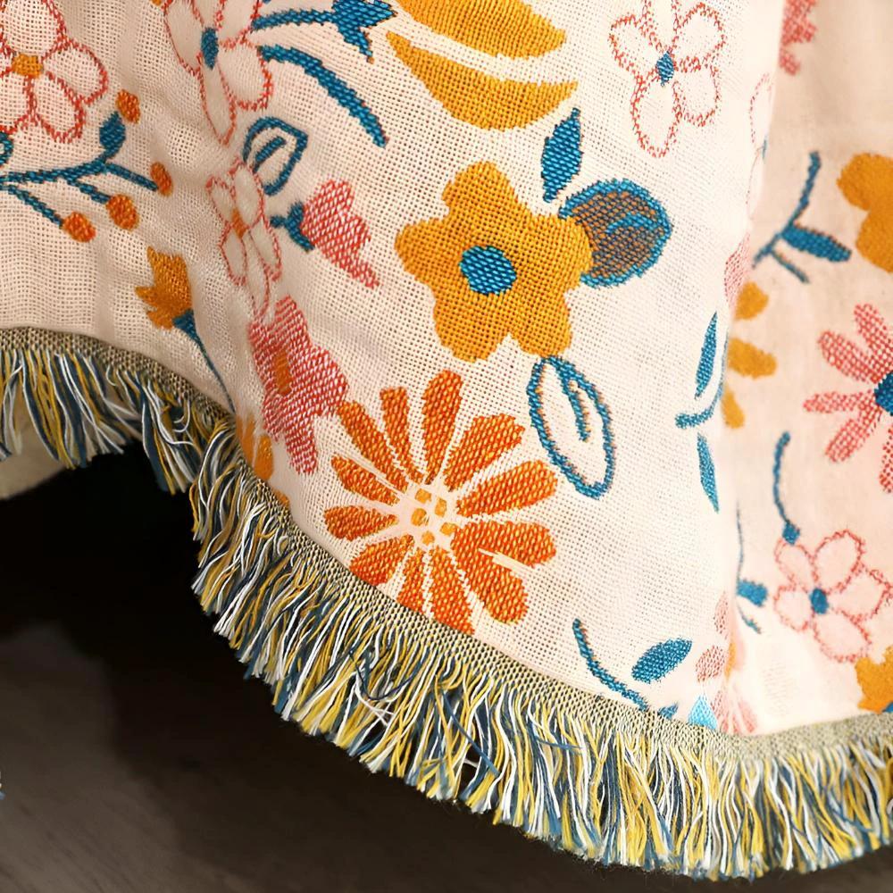 Daisy Dreamer Reversible Tassel Blanket by Casa & Beyond