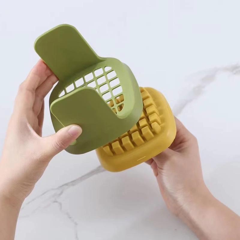 Mini Hand Kitchen Vegetable Slicer by Bowlift