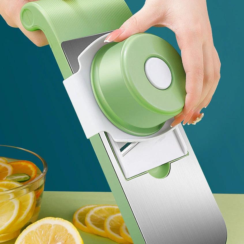 Multifunctional vegetable slicer by Bowlift
