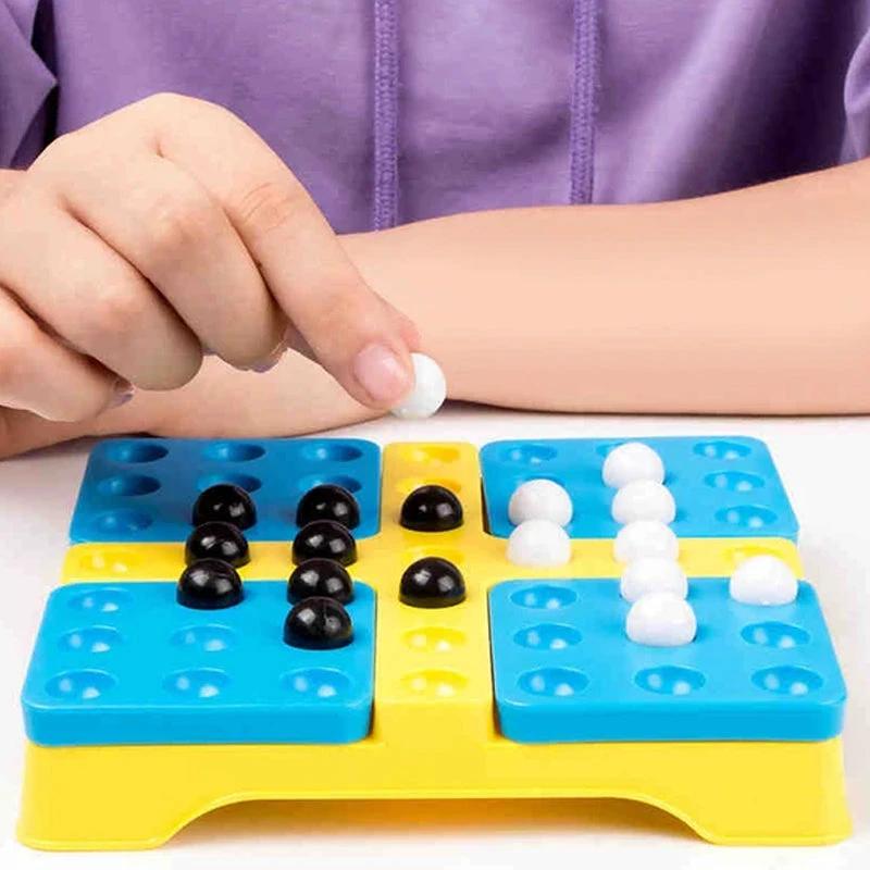 Rotating Backgammon Toy by Bowlift