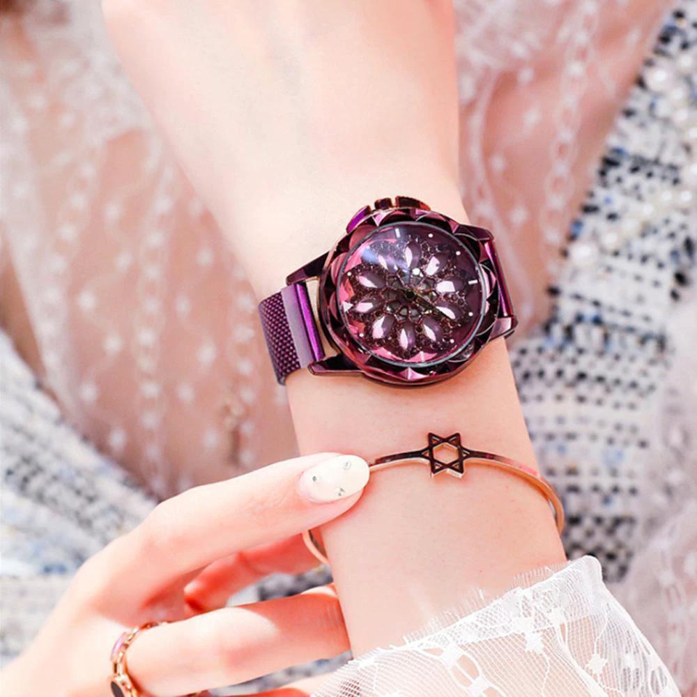Special Magnetic Quartz Watch by Bowlift