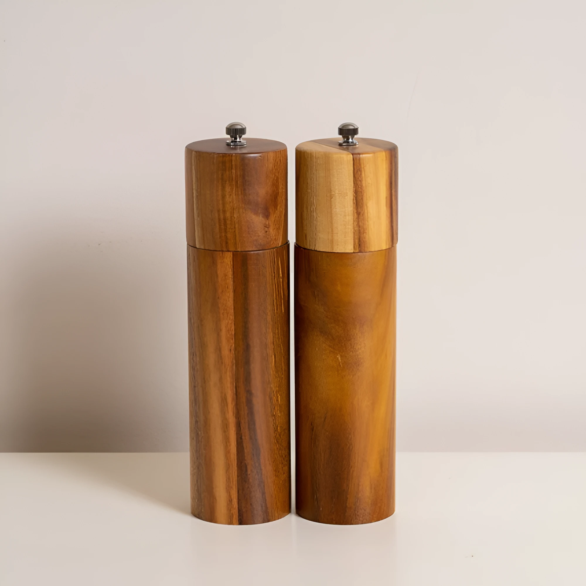 Minimalist Wooden Spice Grinders by Casa & Beyond