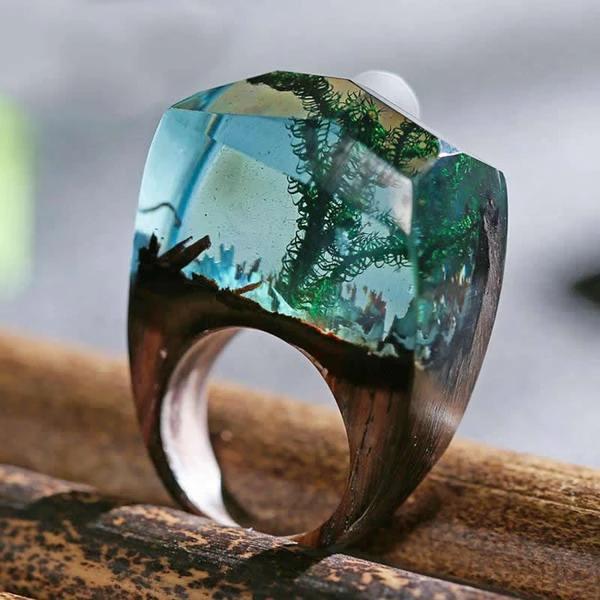 Quanta - Underwater Plants Resin Ring by Bowlift