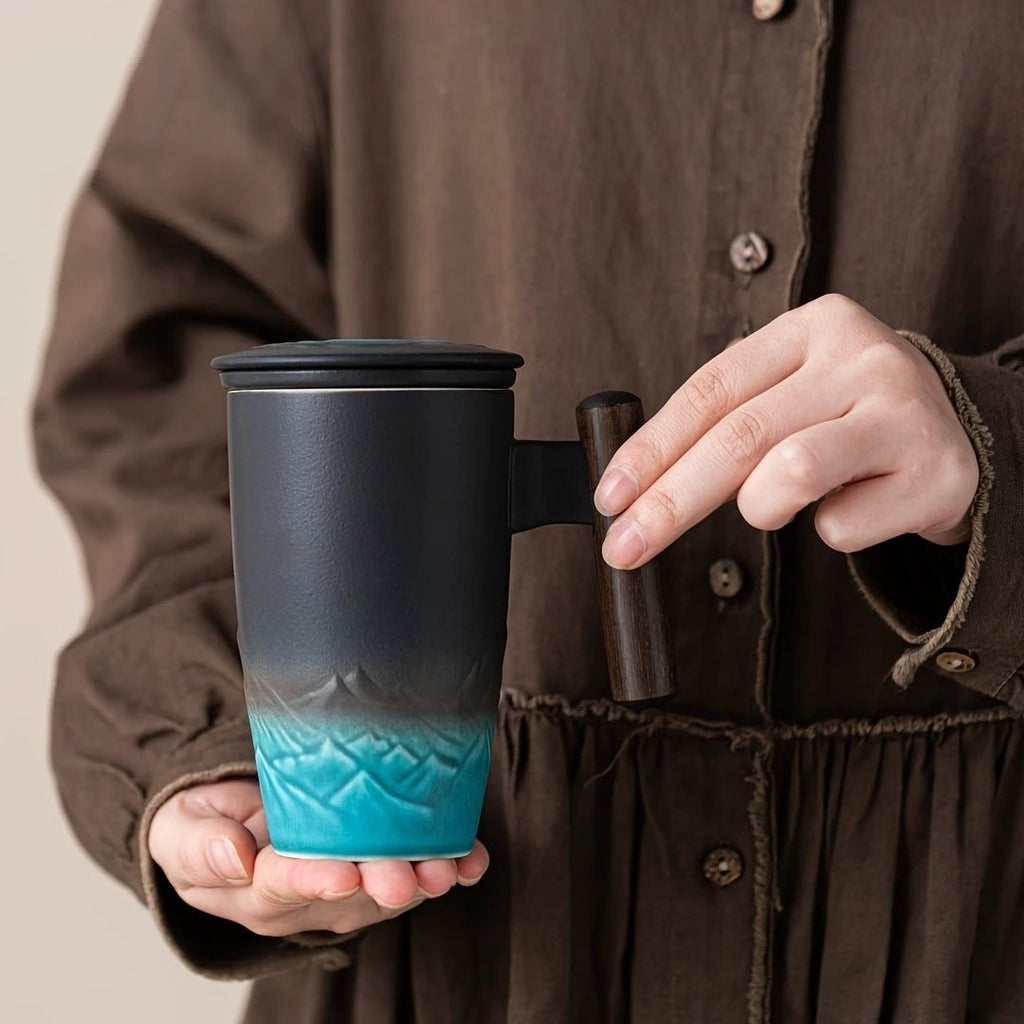 TeaCraft Ceramic Mug | Handmade | With Tea Infuser & Wooden Handle | Retro Design by BowLift