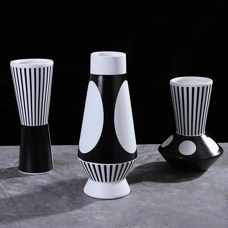 Modern geometric vase Bowlift by Bowlift