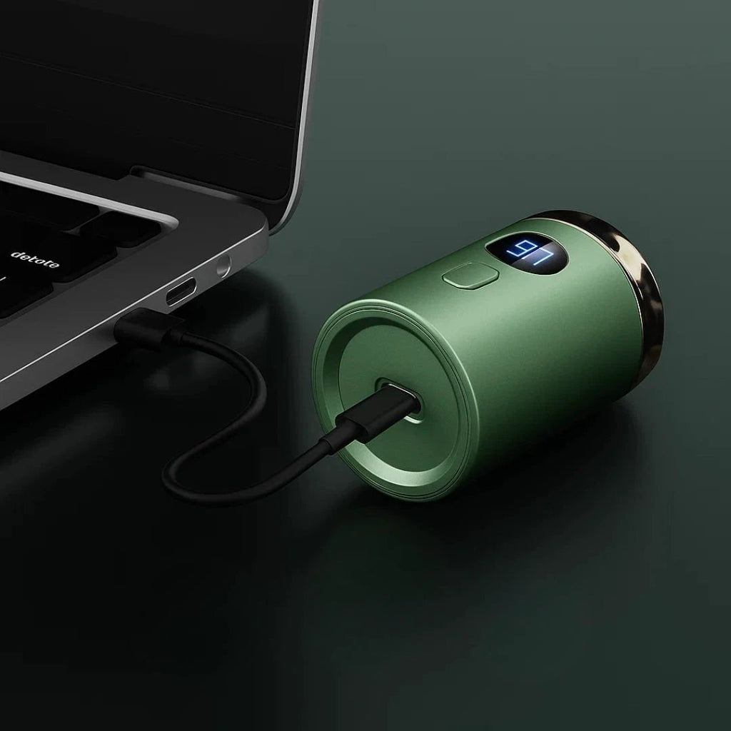 Compact USB Shaver – Waterproof IPX7 – Smooth Portable Grooming for Men with Close Shave Comfort Bowlift by Bowlift