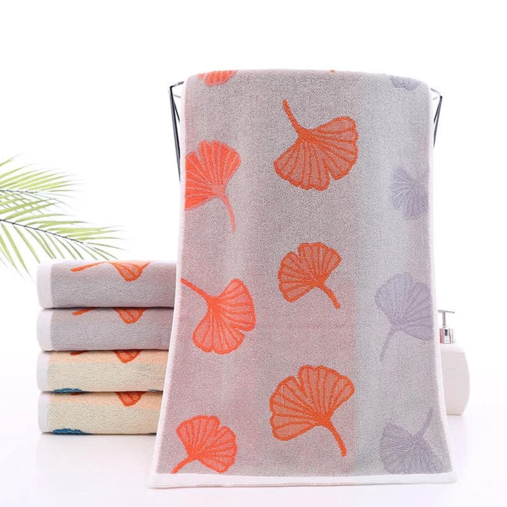 Ginkgo Bliss Cotton Towel by Casa & Beyond