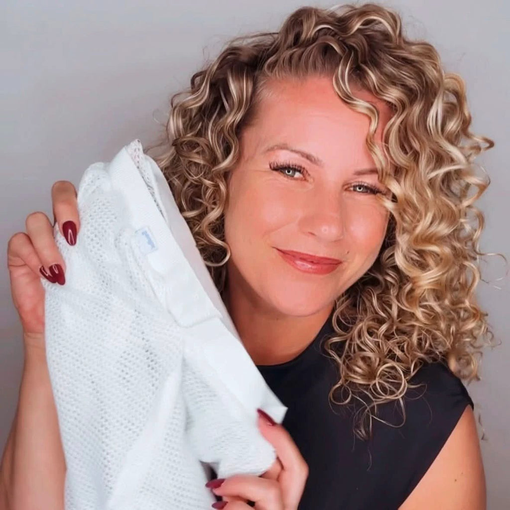 Net Plopping Cap for Curly Hair – Frizz-Free Drying Bonnet by BowLift