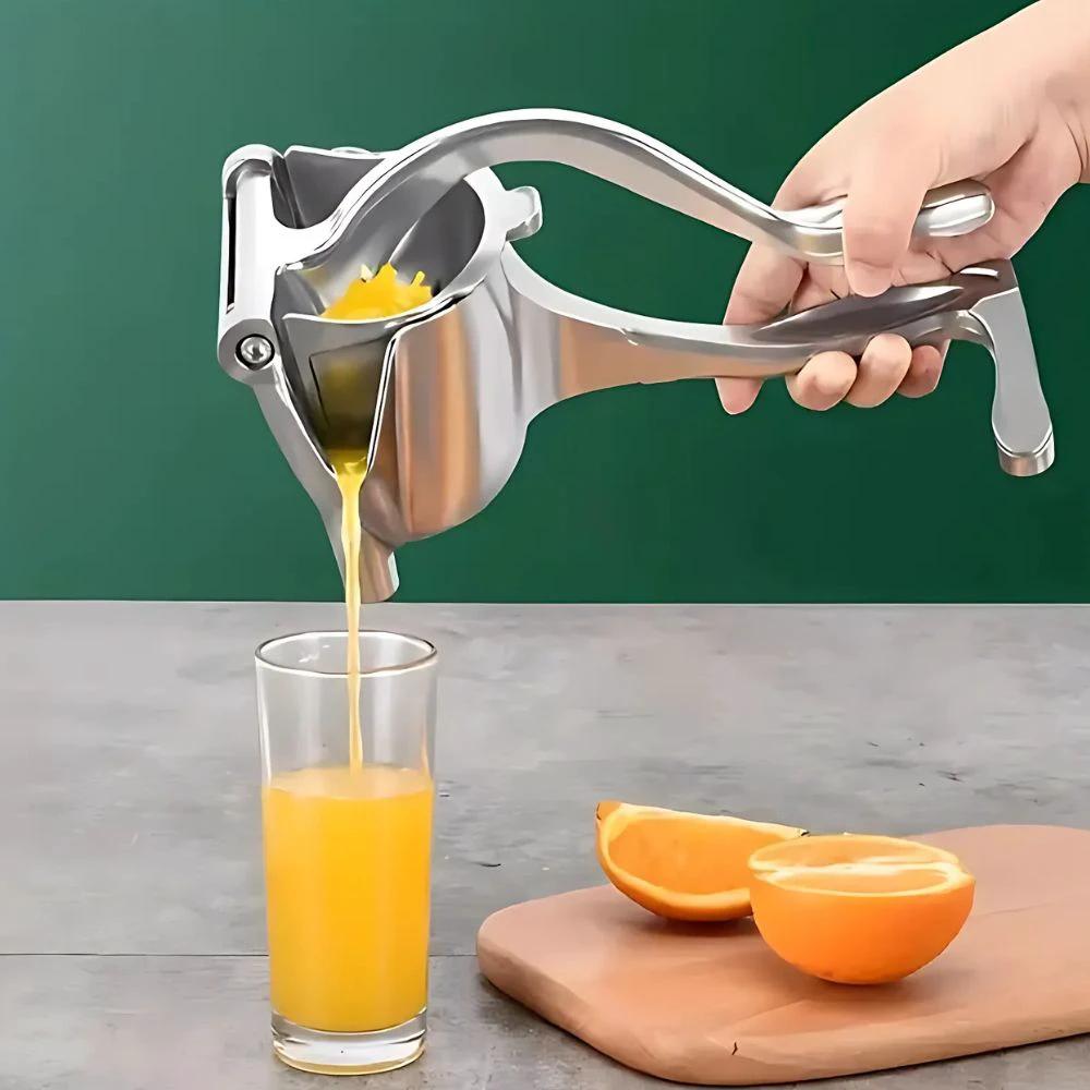 Nova Press Citrus Juicer by Casa & Beyond