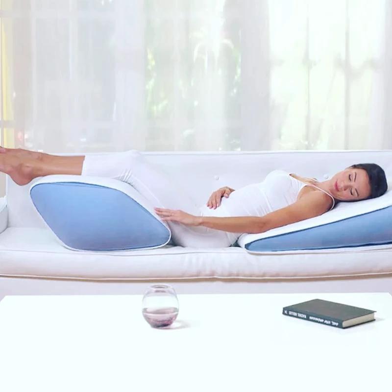 Portable inflatable leg cushion by Bowlift