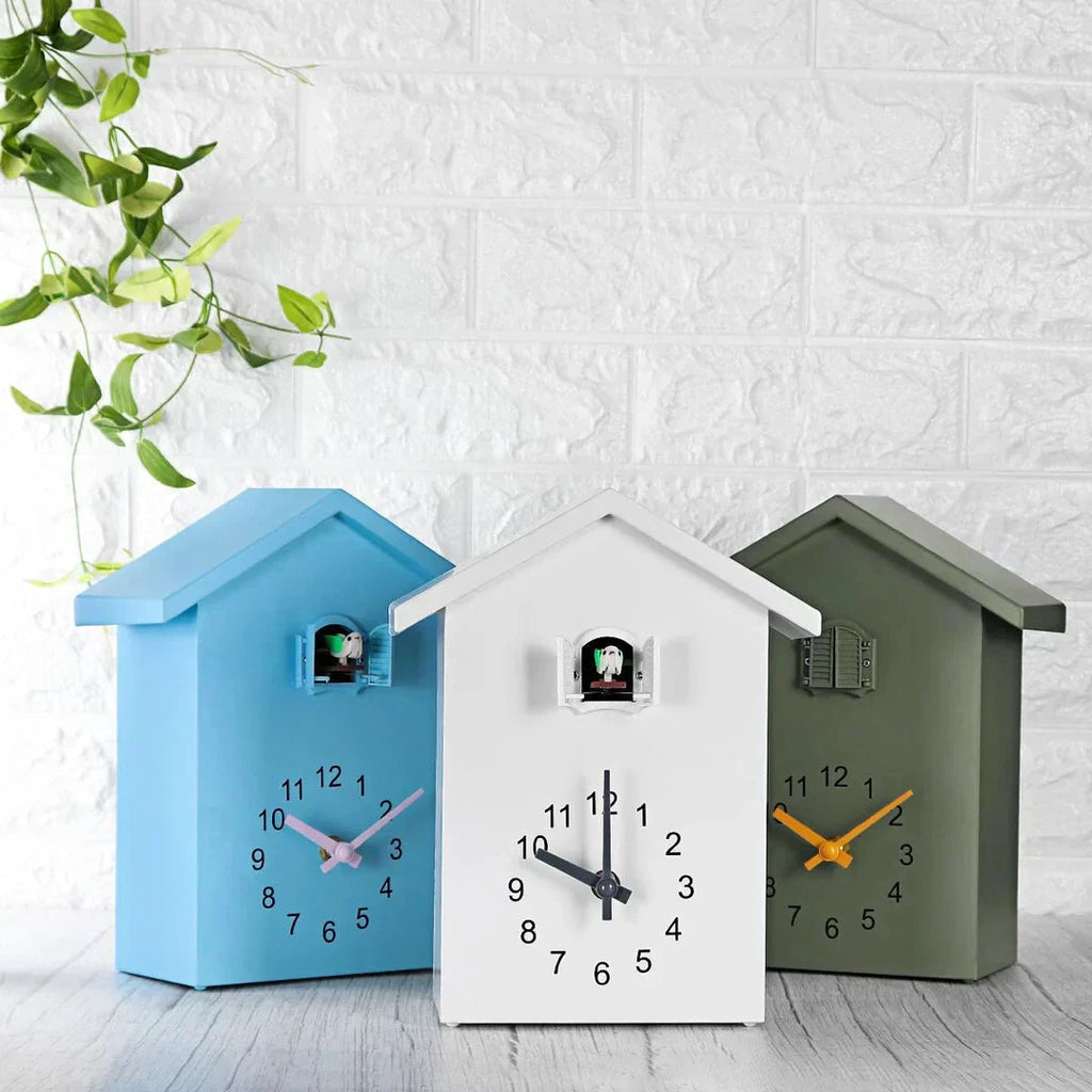 Modern Cuckoo Wall Clock – Elegant Minimalist Design with Hourly Cuckoo Sound by BowLift