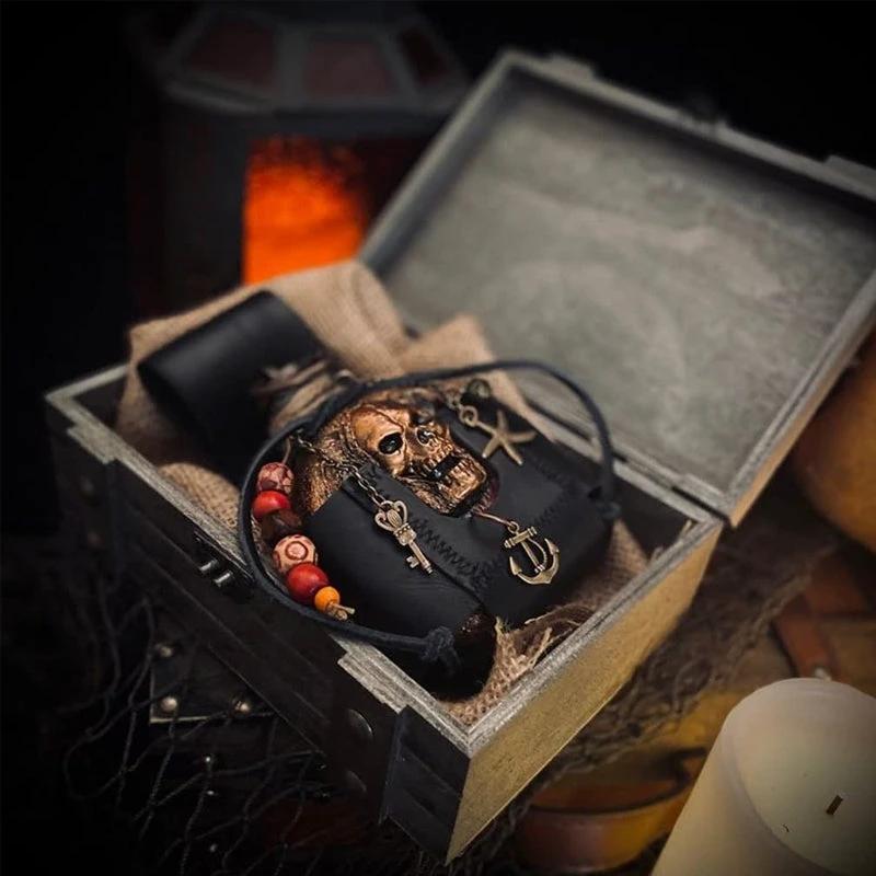 Skull Pirate Rum Bottle made of Resin by Bowlift