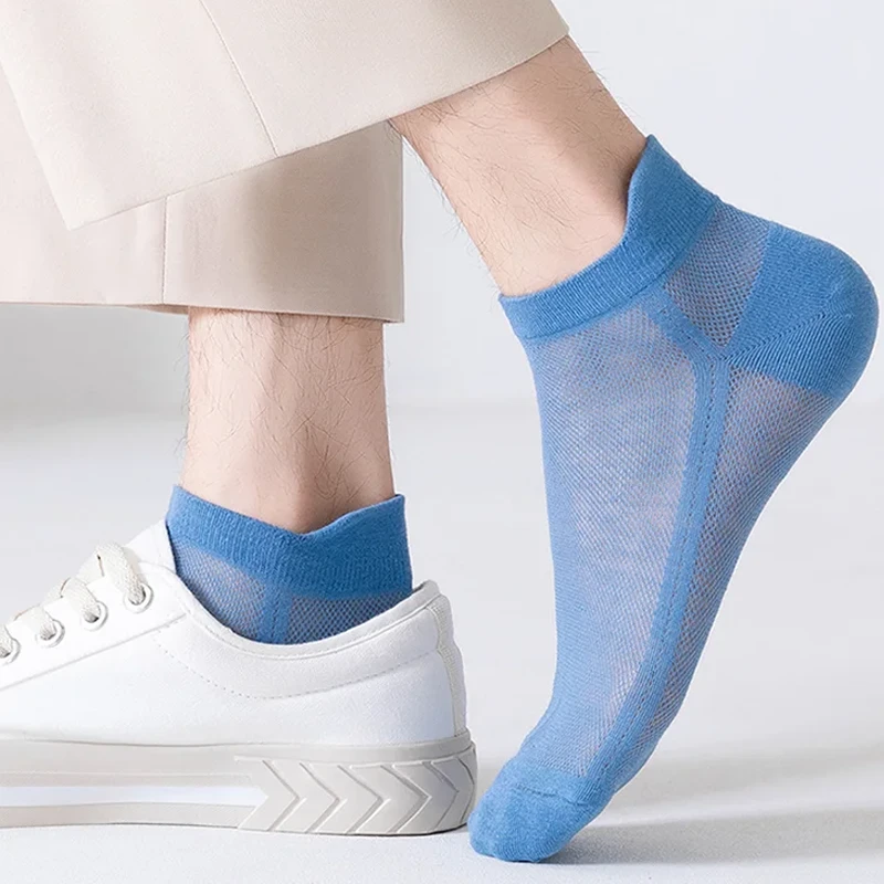 Ultra-thin, non-slip socks with invisible effect by BowLift