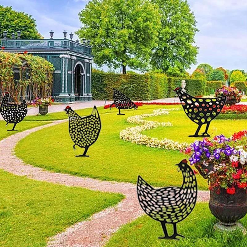 Simulated Chicken Ornament for the Garden by BowLift