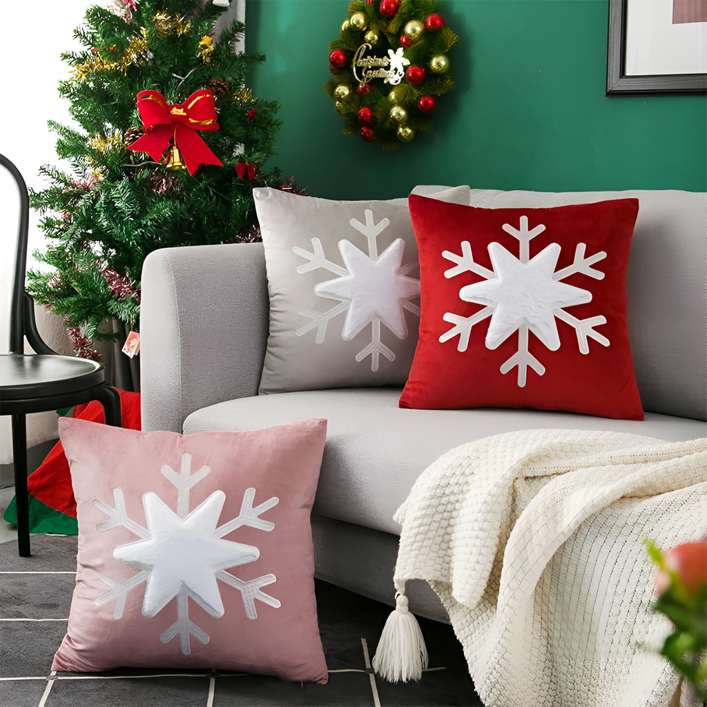 Snowflake Holiday Pillowcase by Casa & Beyond