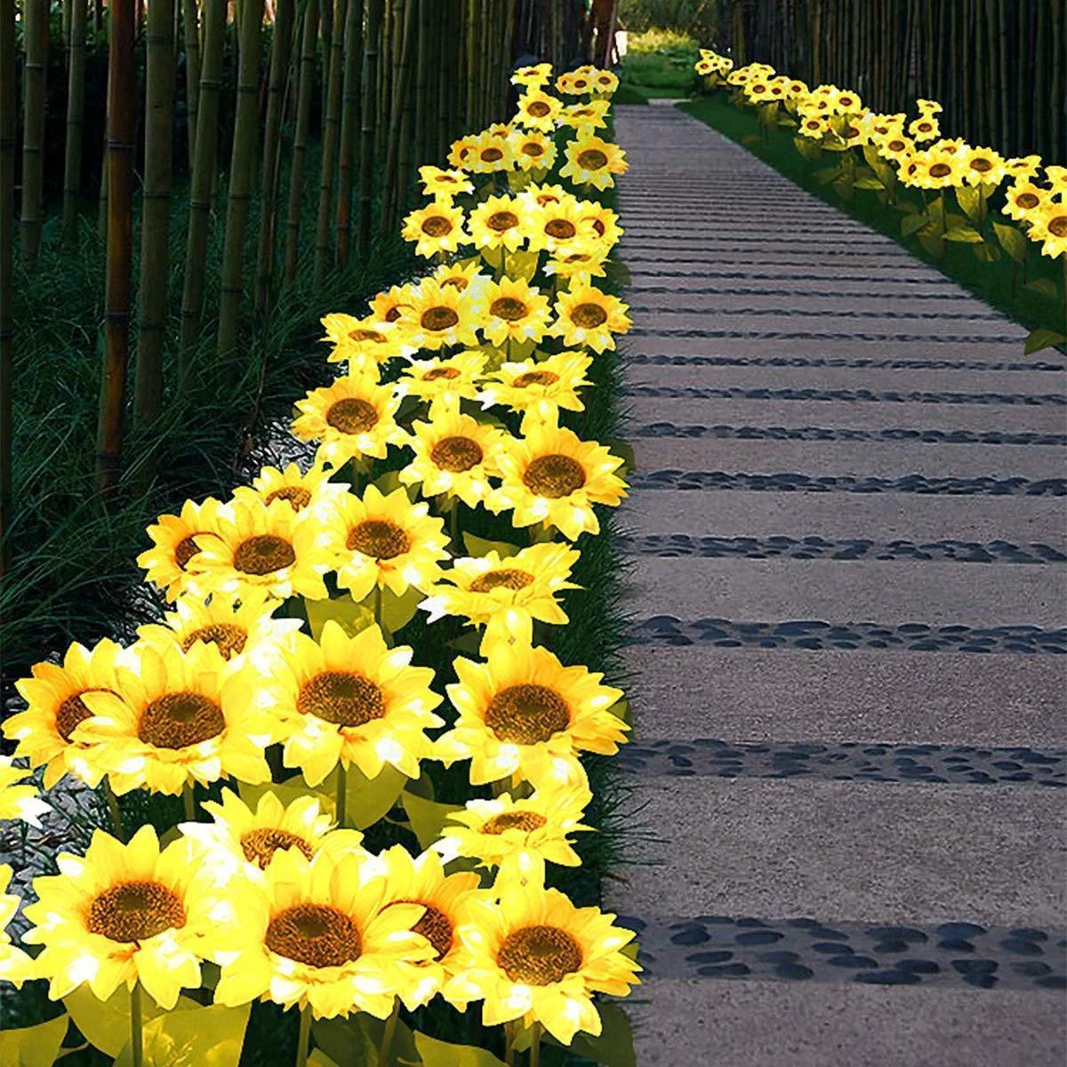 Solar Sunflower Light, 2 Pieces by Bowlift