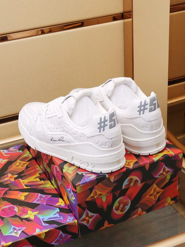 Luxury Trainer Sneakers Shoes #54 Signature White by Air Jordan