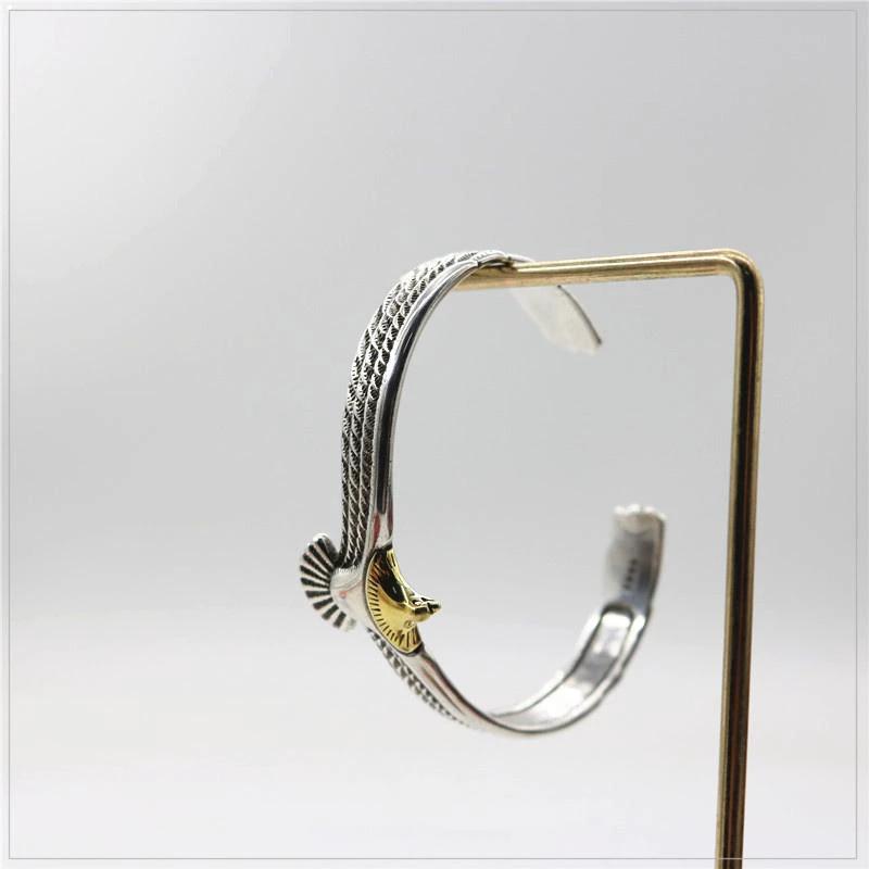 Bracelet in the shape of the special eagle by Bowlift