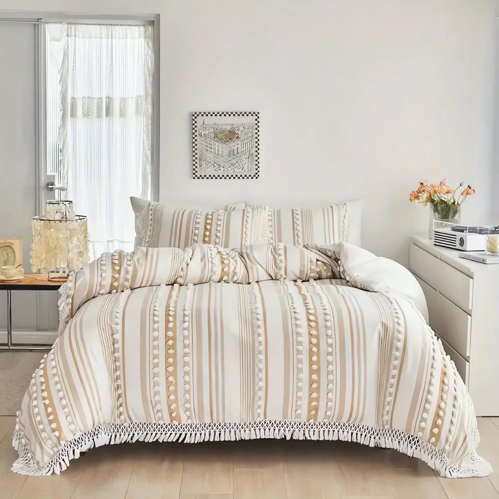 Soft Stripe and Tassel Duvet Set | 3pcs by Casa & Beyond