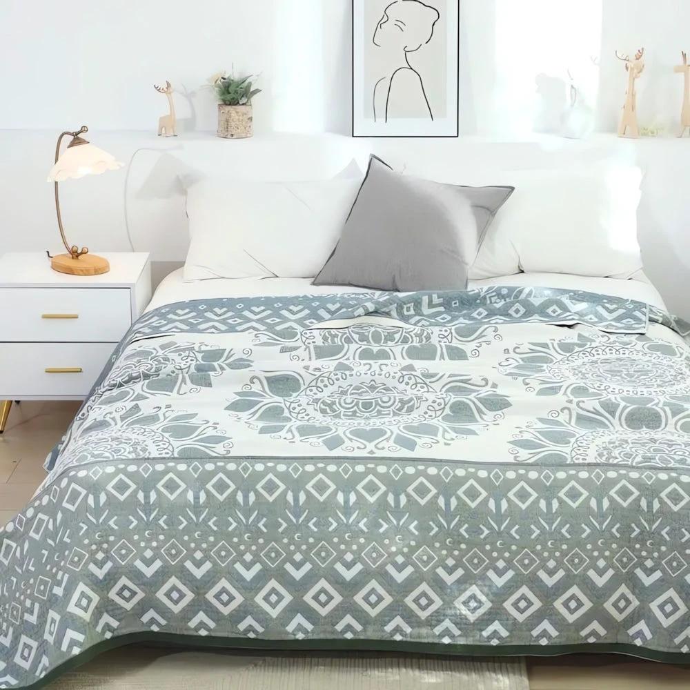 Lunara Floral Cotton Comfort Blanket by Casa & Beyond