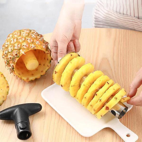 Pineapple peeler made of stainless steel by Bowlift