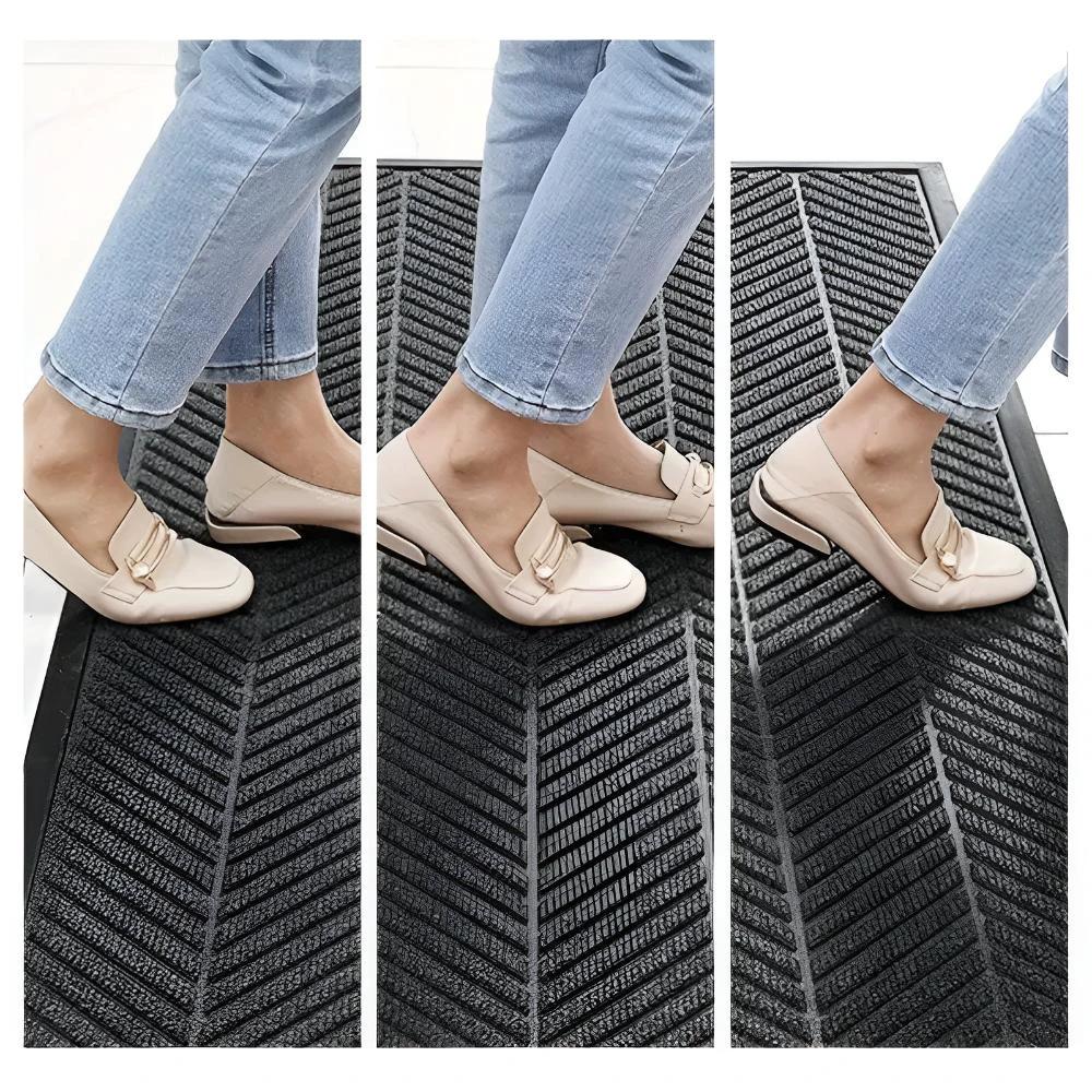 Chevron Ridges Non-Slip Door Mat by Casa & Beyond