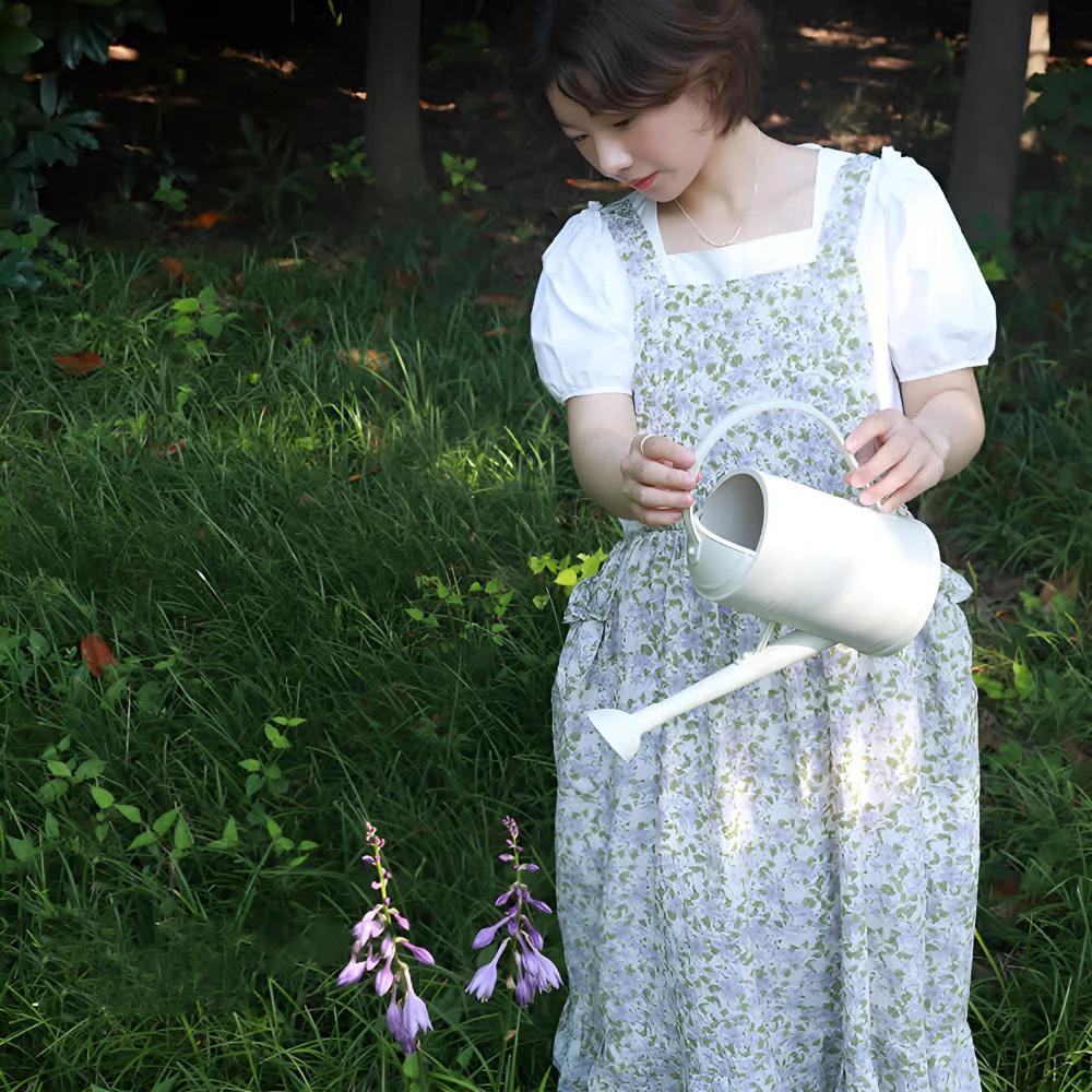 Pastoral Charm Pure Cotton Apron by Casa & Beyond