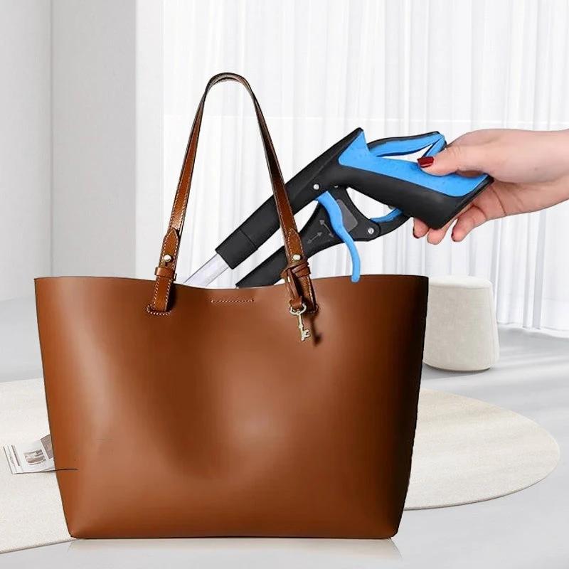 Foldable pliers with 360° rotating clip by Bowlift