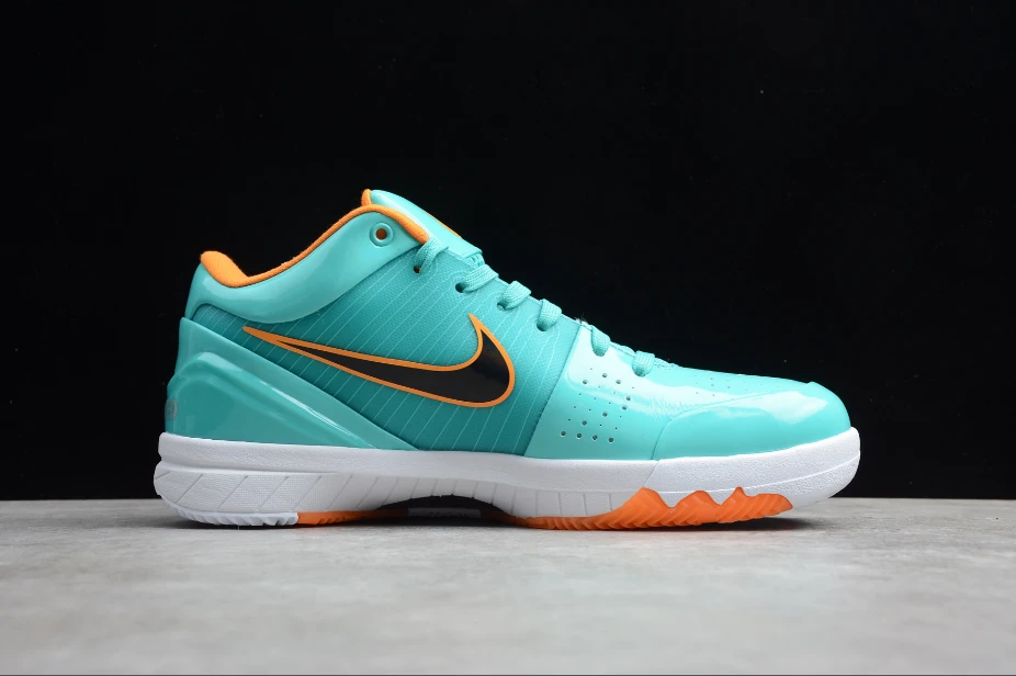 Undefeated X NK Kobe 4 Protro Spurs by Air Jordan