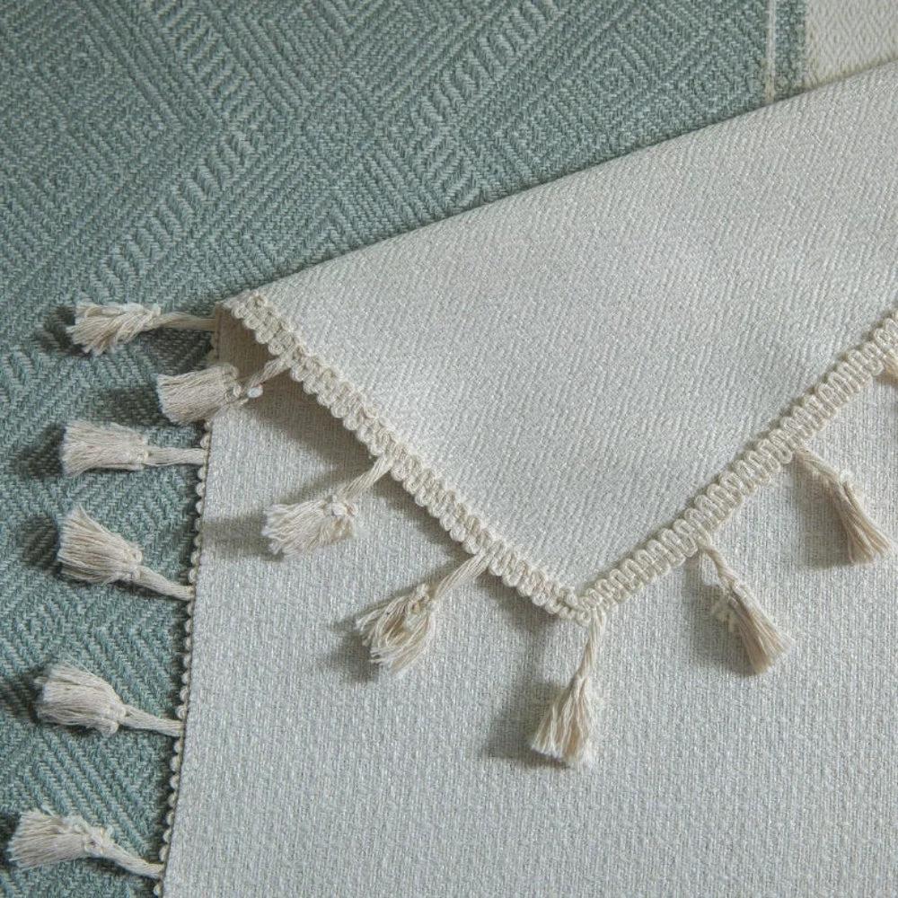 Glisstra Geometric Tassel Tablecloth by Casa & Beyond