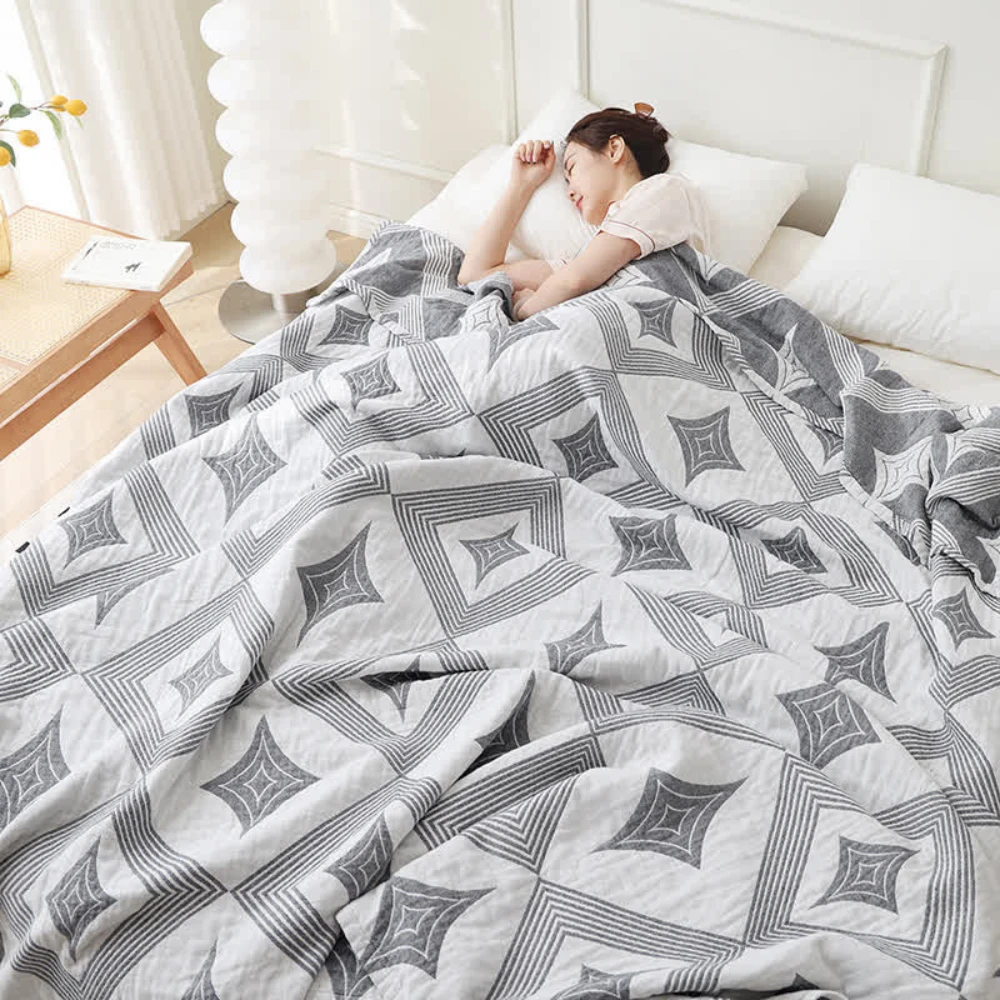 Diamond Geometric Pattern Blanket by Casa & Beyond