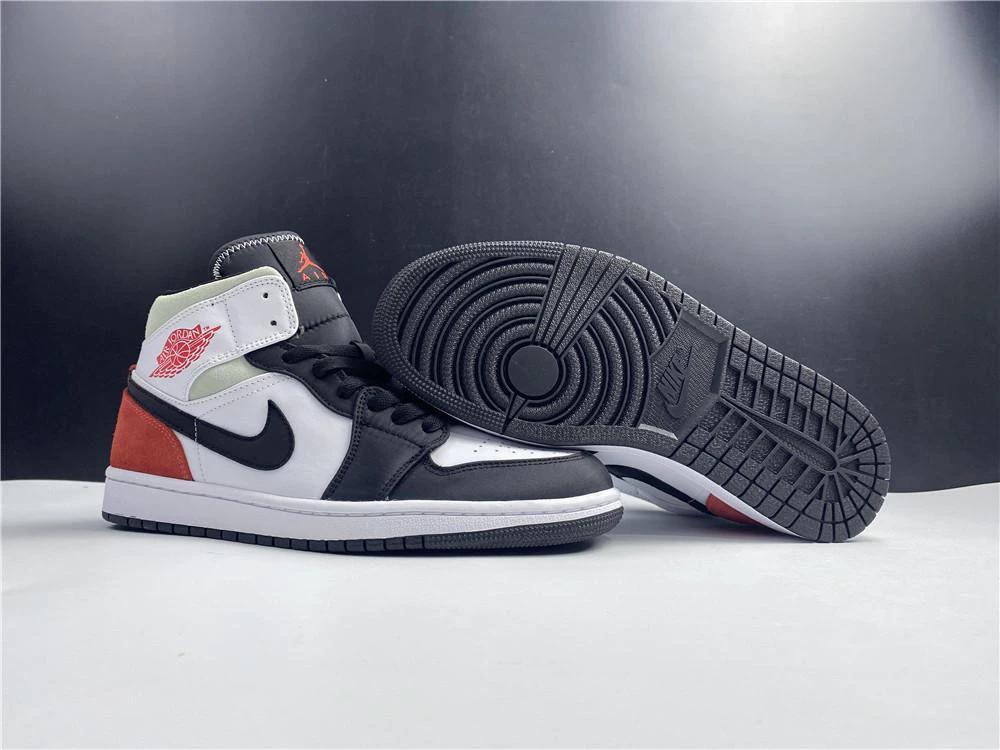 Air Jordan 1 Mid SE Black Toe by Air Jordan