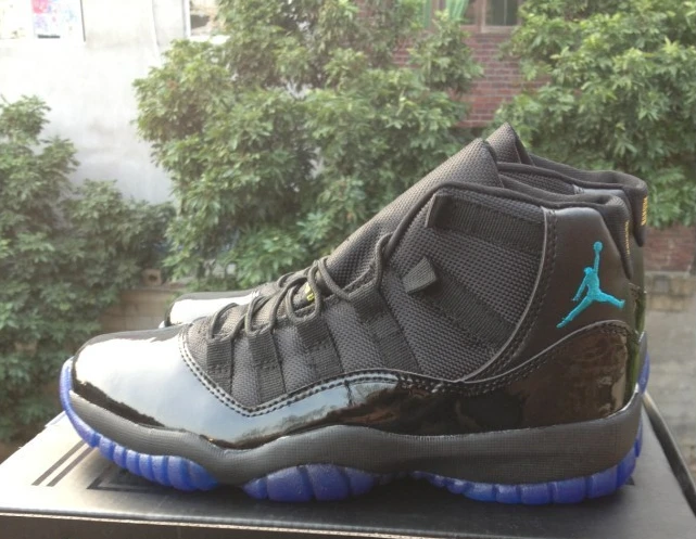 Air Jordan 11 Gamma Blue Version Christmas by Air Jordan