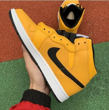 Air Jordan 1 Black And Yellow by Air Jordan