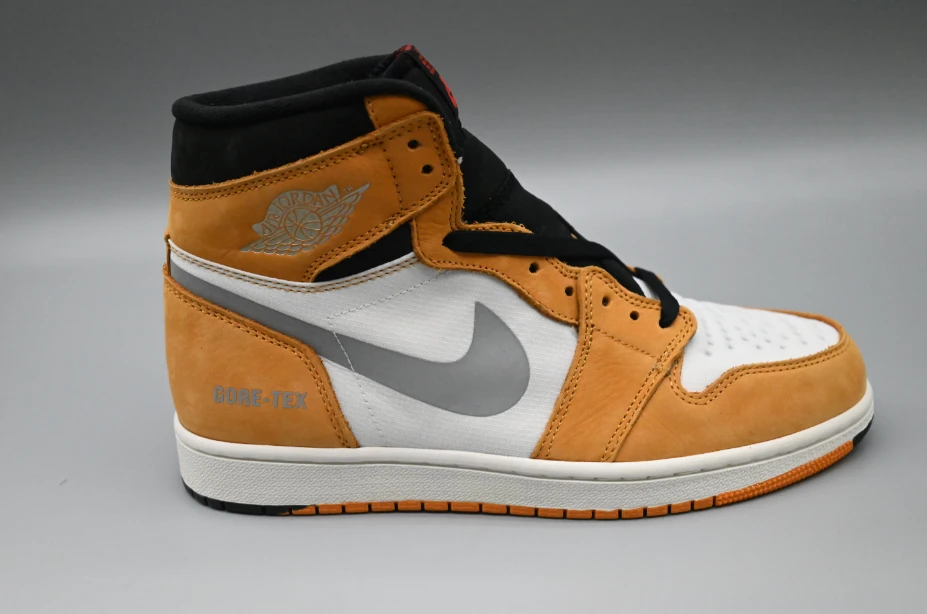 Air Jordan 1 Element Light Curry by Air Jordan