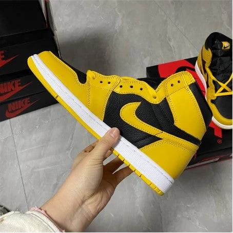 Air Jordan 1 High OG “Pollen” by Air Jordan