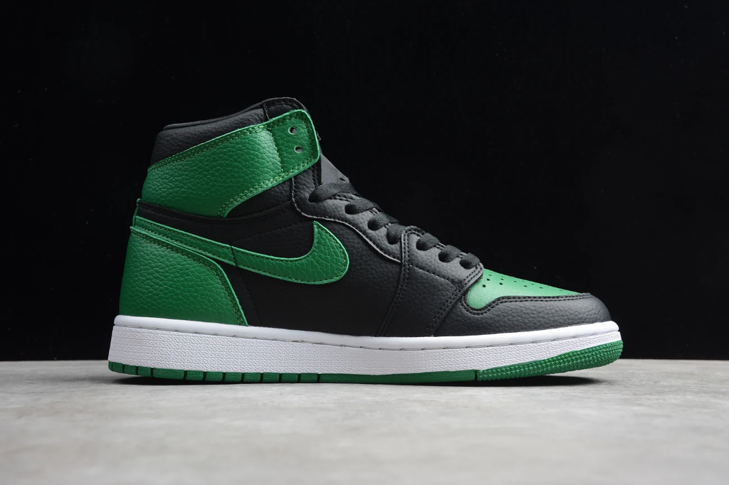 Air Jordan 1 High 'Pine Green Black' by Air Jordan
