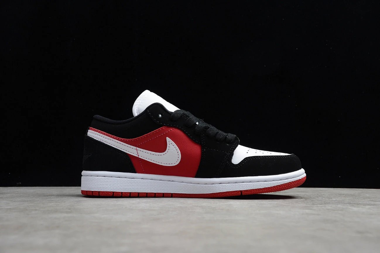 Air Jordan 1 Low Chicago Bulls by Air Jordan