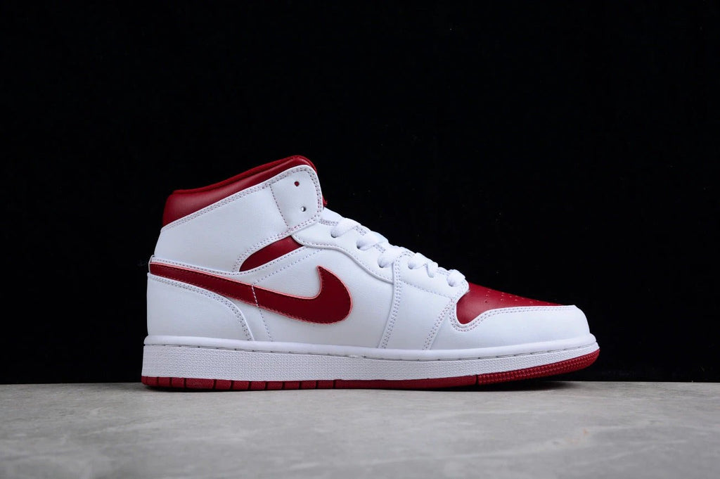 Air Jordan 1 Mid Reverse Chicago by Air Jordan