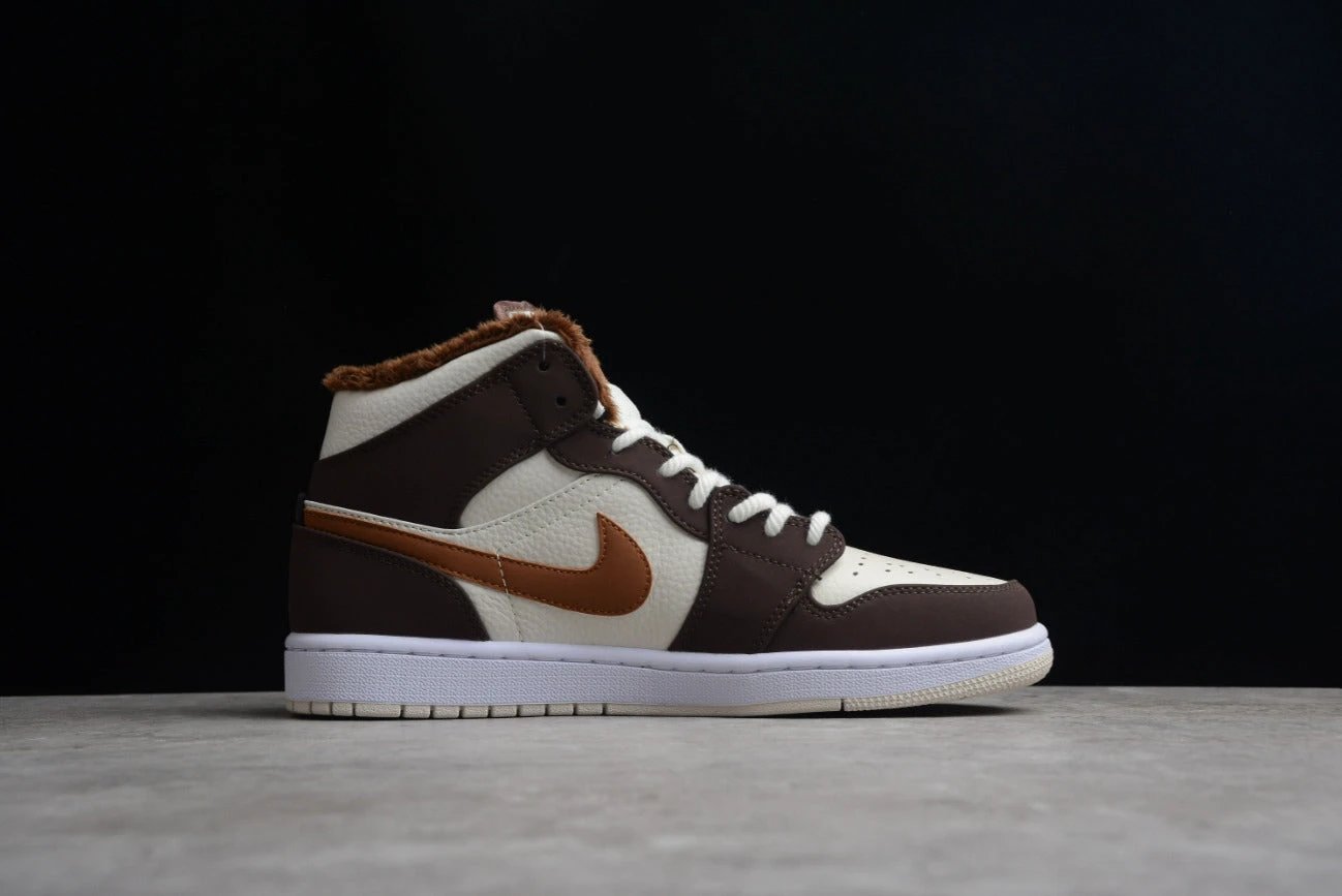 Air Jordan 1 Mid SE Cream Dark Chocolate by Air Jordan