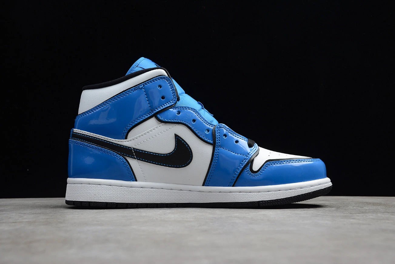 Air Jordan 1 Mid SE GS Signal Blue by Air Jordan