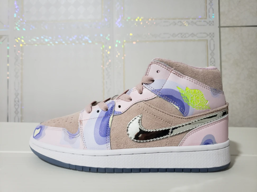 Air Jordan 1 Mid SE P(her)spective by Air Jordan