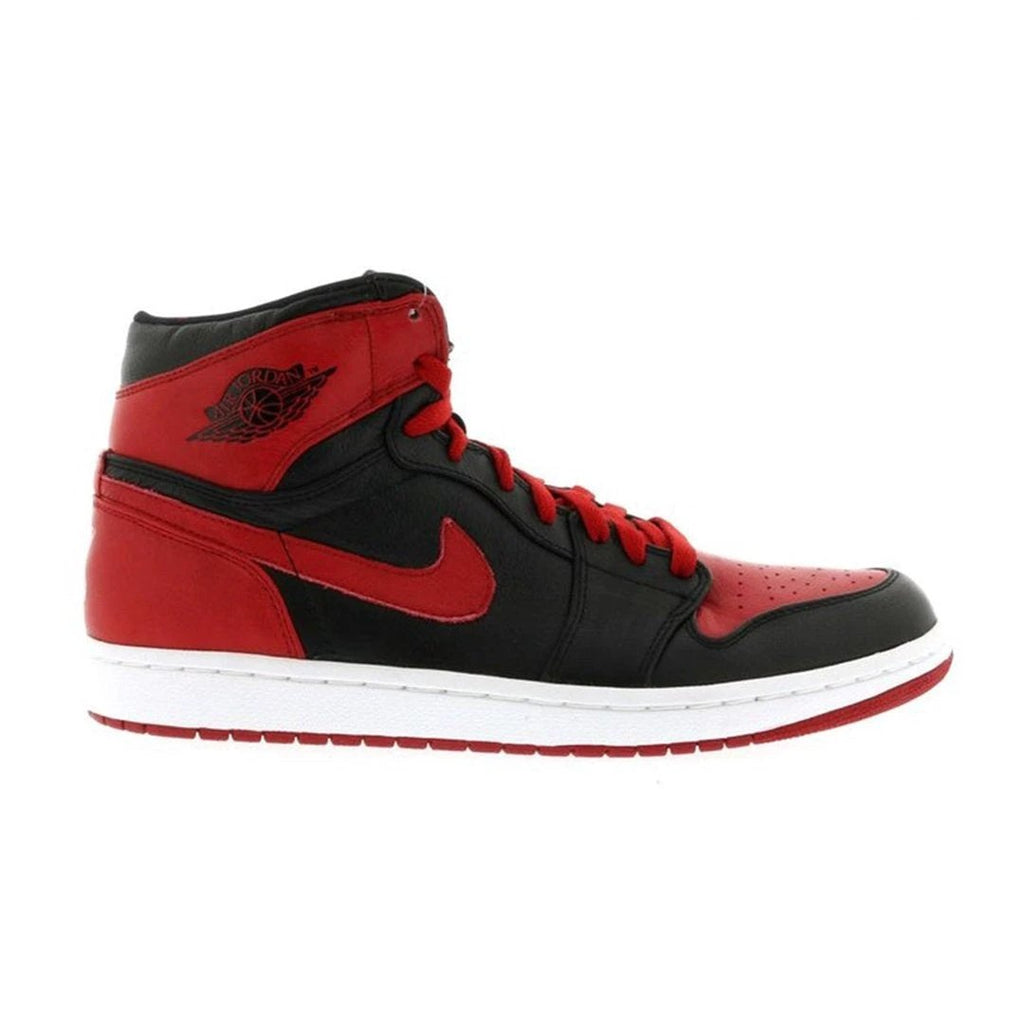 Air Jordan 1 Retro Banned (2011) by Air Jordan