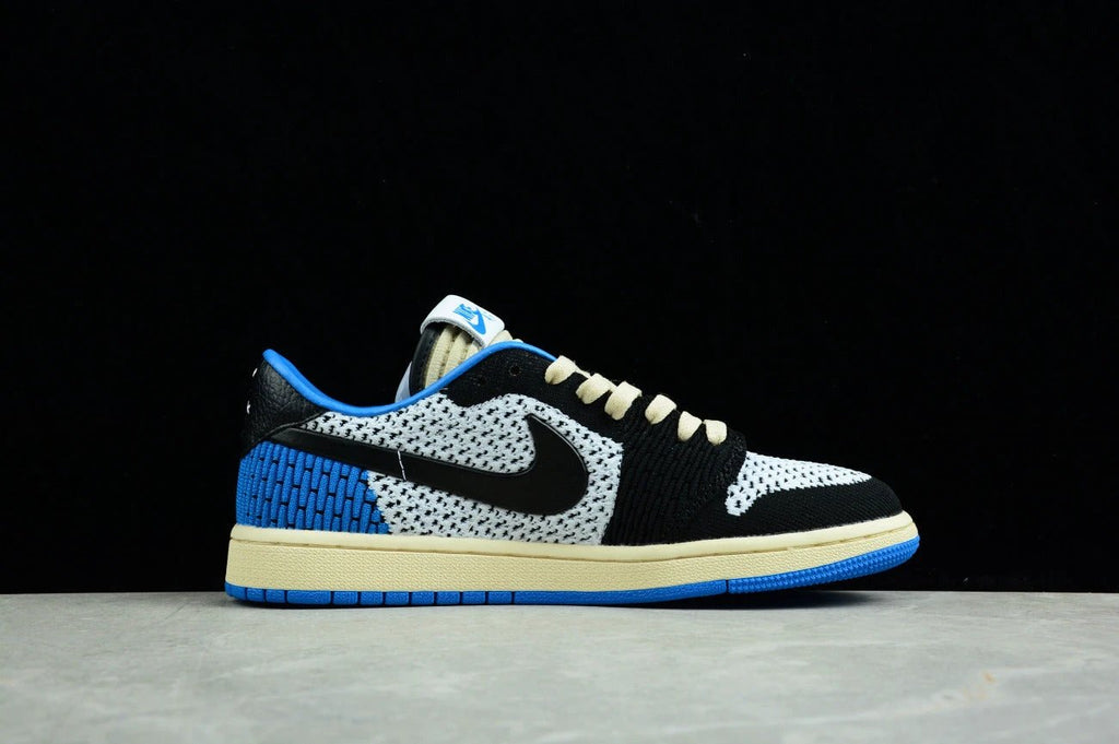 Air Jordan 1 Retro Low Flyknit Royal by Air Jordan